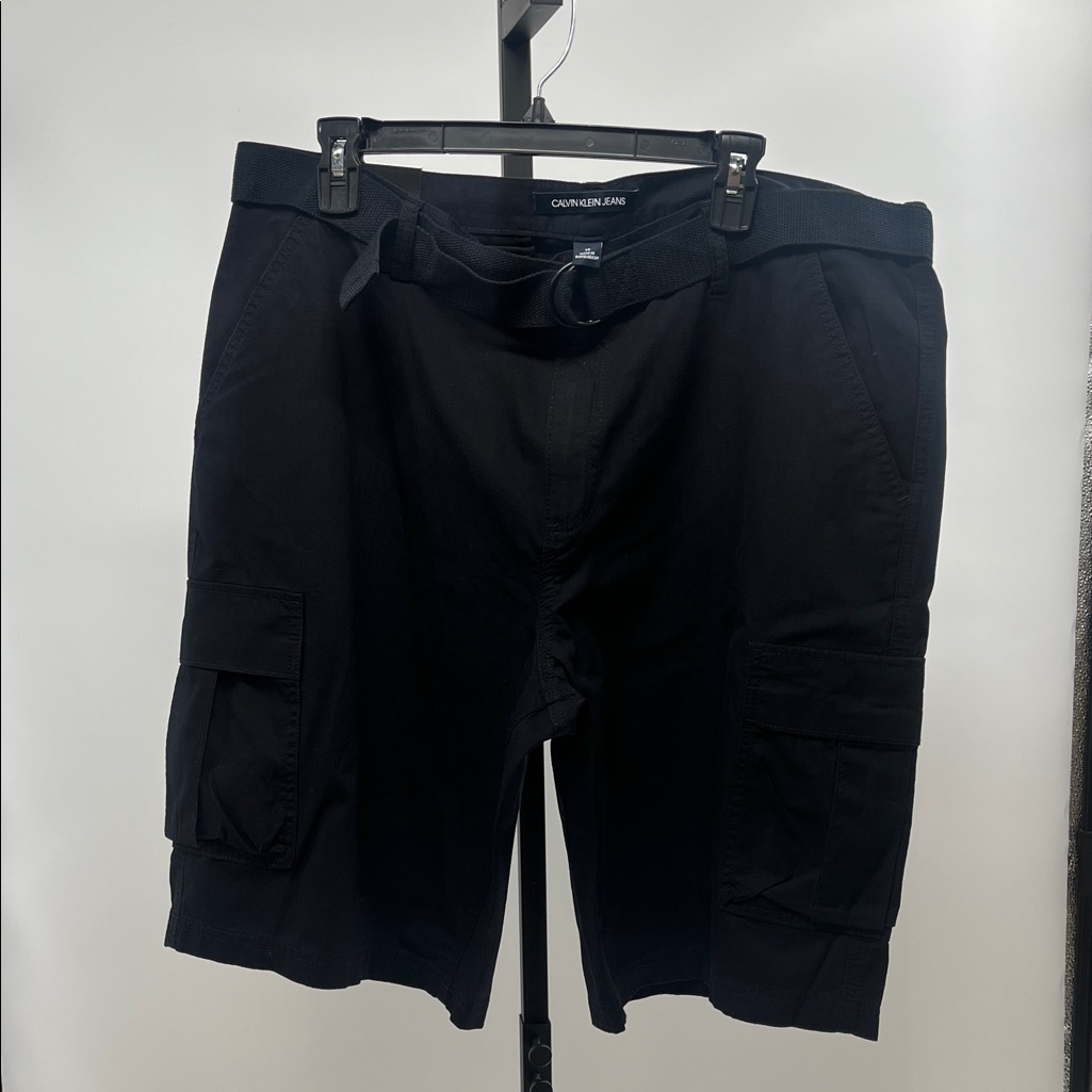 Calvin Klein Jeans Black Cargo Shorts With Belt